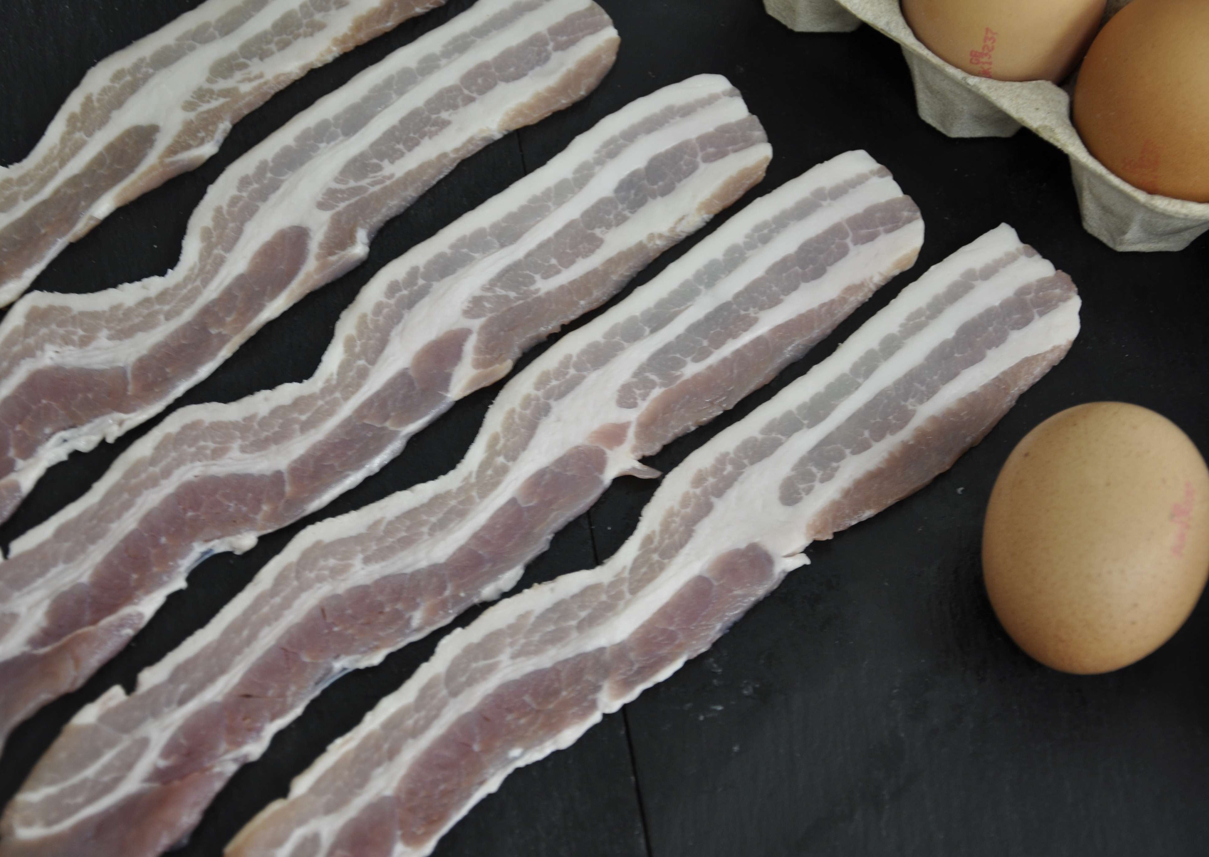 Danish streaky Bacon (Unsmoked)